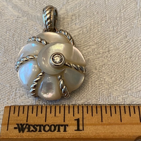 Judith Ripka Pendant - Picture 4 of 6